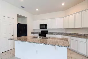 1045 Augustus Dr, Davenport, FL 33896 - Photo 11