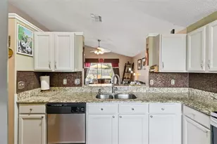 11830 Sindlesham Ct, Orlando, FL 32837 - Photo 15