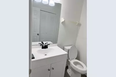 6266 Yorktown Drive #179, Orlando, FL 32807 - Photo 7