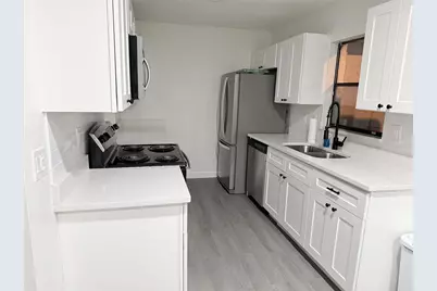 6266 Yorktown Drive #179, Orlando, FL 32807 - Photo 5