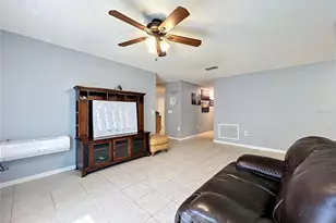 8307 Lainie Ln, Orlando, FL 32818 - Photo 3