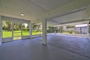 13007 Sydney Rd, Dover, FL 33527 - Photo 21