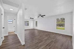 13007 Sydney Rd, Dover, FL 33527 - Photo 17