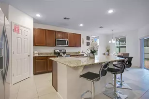 1338 Yorkshire Ct, Davenport, FL 33896 - Photo 7