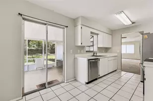 3455 Jujube Dr, Orlando, FL 32810 - Photo 9