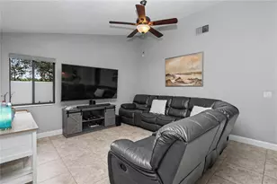 3995 Haynes Cir, Casselberry, FL 32707 - Photo 17