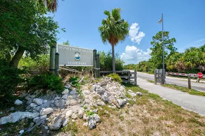 2 Causeway Boulevard #102, Dunedin, FL 34698 - Photo 43