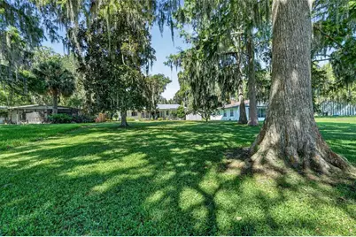 4136 Cr 400, Lake Panasoffkee, FL 33538 - Photo 37