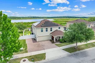 693 Black Eagle Dr, Groveland, FL 34736 - Photo 9