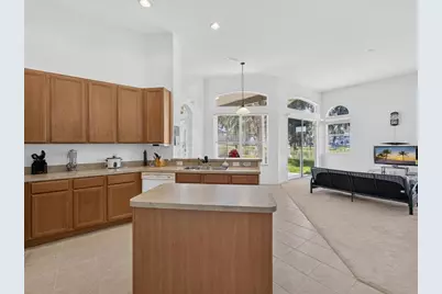 2275 Rambling Oaks Way, Kissimmee, FL 34746 - Photo 13