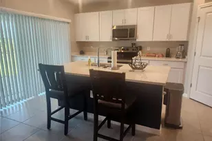 1009 Calico Pointe Cir, Groveland, FL 34736 - Photo 5