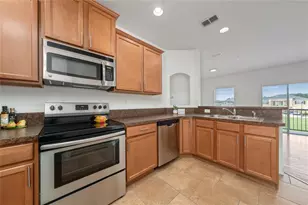 2148 Betsy Ross Ln, Saint Cloud, FL 34769 - Photo 11