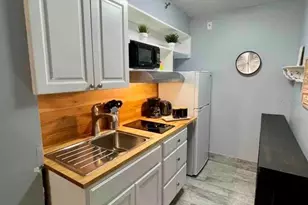 701 S Atlantic Ave, Daytona Beach, FL 32118 - Photo 9