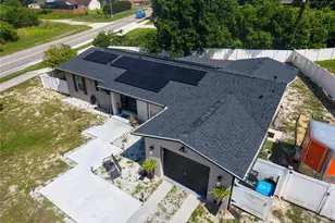 2067 E Barlington Dr, Deltona, FL 32725 - Photo 37
