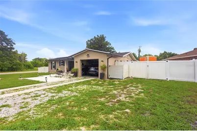 2067 E Barlington Drive, Deltona, FL 32725 - Photo 11