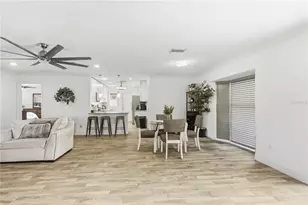 2067 E Barlington Dr, Deltona, FL 32725 - Photo 15