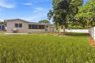 2067 E Barlington Dr, Deltona, FL 32725 - Photo 9