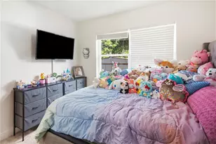 2067 E Barlington Dr, Deltona, FL 32725 - Photo 27