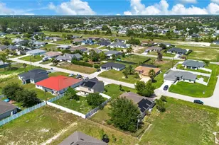 2904 NE 4th Pl, Cape Coral, FL 33909 - Photo 45