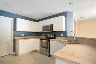 2904 NE 4th Pl, Cape Coral, FL 33909 - Photo 15