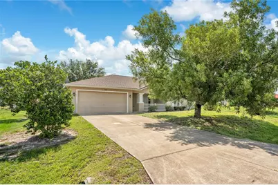 2904 NE 4th Place, Cape Coral, FL 33909 - Photo 1