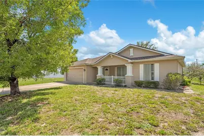 2904 NE 4th Place, Cape Coral, FL 33909 - Photo 3