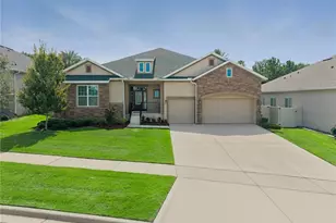 17286 Hickory Wind Dr, Clermont, FL 34711 - Photo 1
