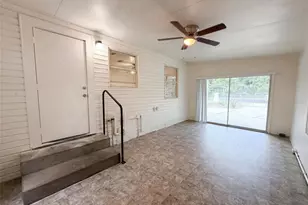 626 S 67th St, Tampa, FL 33619 - Photo 11