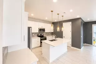 236 Hillcrest Dr, Dundee, FL 33838 - Photo 9