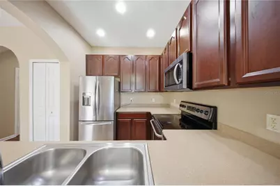 10291 Park Commons Drive, Orlando, FL 32832 - Photo 11