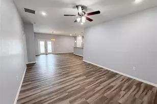 1013 W 11th St, Sanford, FL 32771 - Photo 5