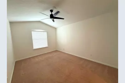 1036 Laurel Ridge Lane, Sanford, FL 32773 - Photo 7