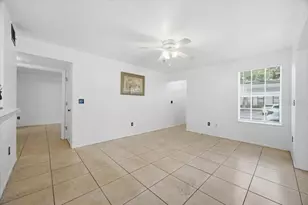 1602 Columbia Arms Cir, Kissimmee, FL 34741 - Photo 9
