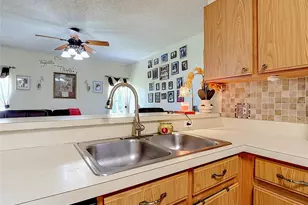 1124 Dartford Dr, Kissimmee, FL 34758 - Photo 15