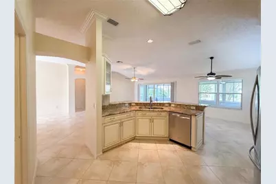 1422 Segovia Place, The Villages, FL 32162 - Photo 7