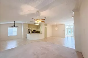 1422 Segovia Pl, The Villages, FL 32162 - Photo 3