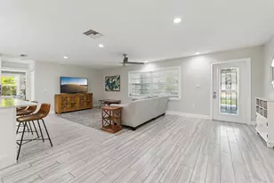 302 W Comanche Ave, Tampa, FL 33604 - Photo 9