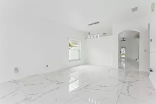 8915 Victoria Isle Pl, Orlando, FL 32829 - Photo 5