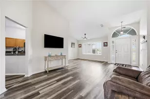 18224 E Apshawa Rd, Clermont, FL 34715 - Photo 9