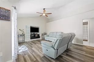 18224 E Apshawa Rd, Clermont, FL 34715 - Photo 19