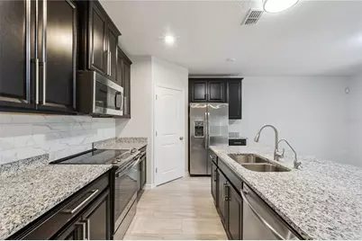 4406 Silver Creek Street, Kissimmee, FL 34744 - Photo 7
