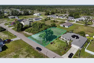 3912 NE 9th Avenue, Cape Coral, FL 33909 - Photo 3