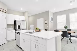 3569 Mayfair St, Kissimmee, FL 34758 - Photo 9