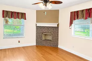 191 W 7th St, Oviedo, FL 32766 - Photo 5