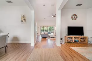 8603 Wild Cherry Ct, Orlando, FL 32836 - Photo 5