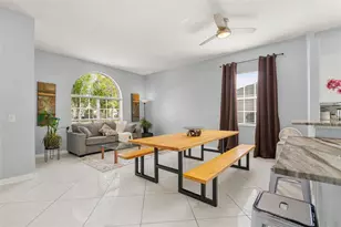 208 Troon Cir, Davenport, FL 33897 - Photo 13