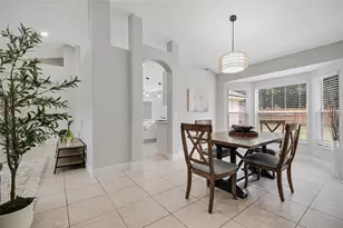 4040 Eagle Feather Dr, Orlando, FL 32829 - Photo 15