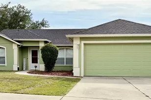 825 Breezy Lake Way, Minneola, FL 34715 - Photo 1