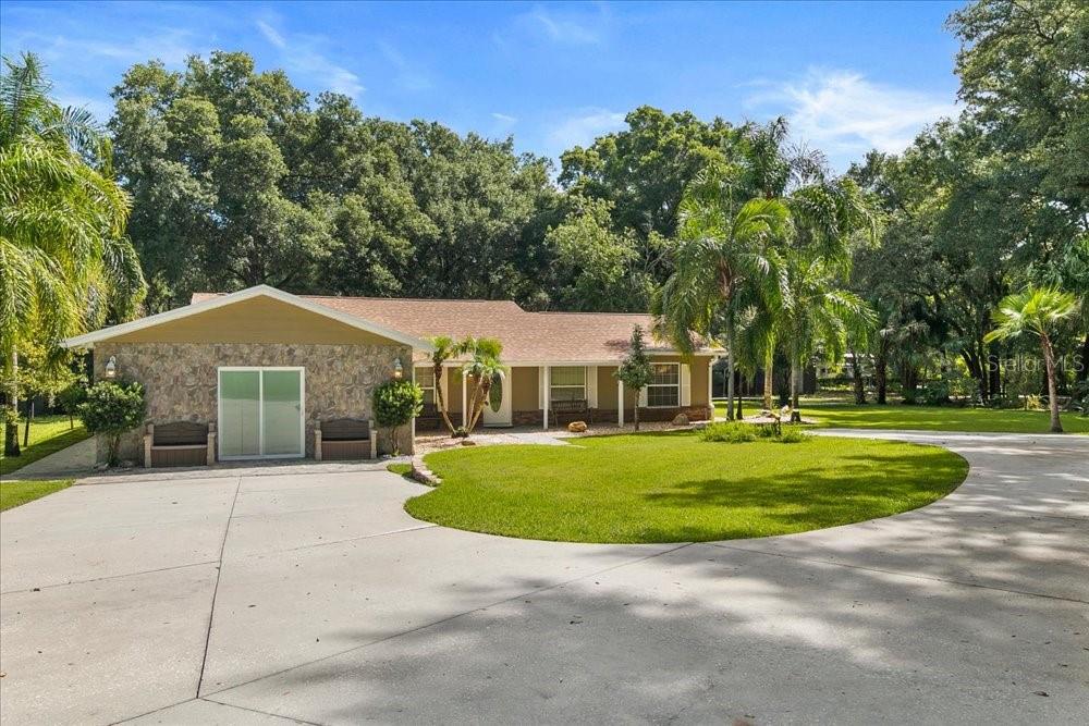 2619 W Ponkan Rd - 2619 W Ponkan Rd, Apopka, FL 32712 Luxury Property | Jose Angel Pina