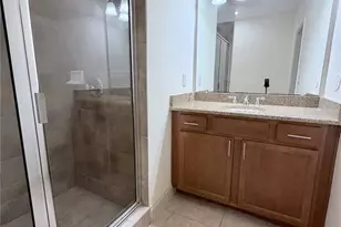 2404 Bella Vista Dr, Davenport, FL 33897 - Photo 27